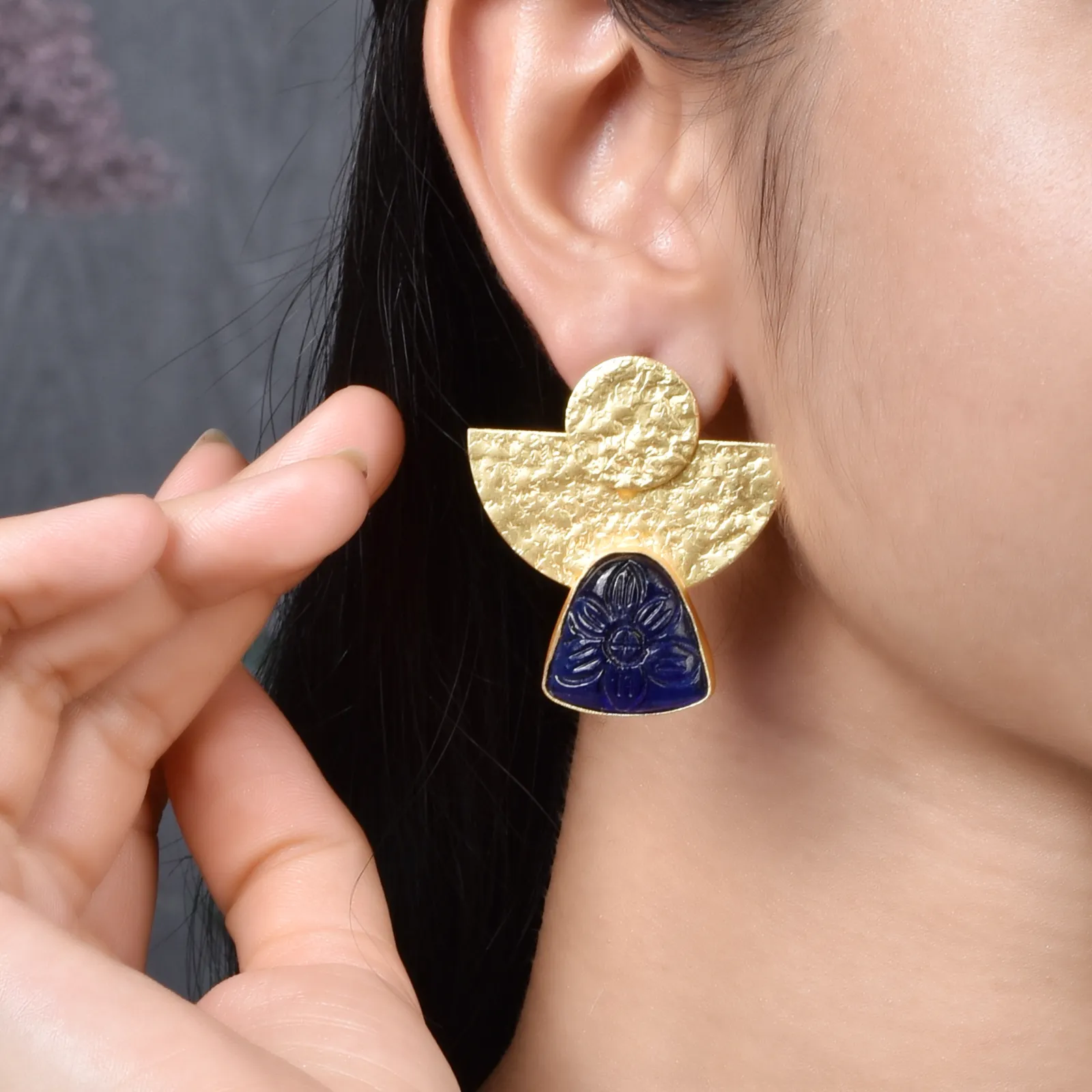 Anisha Matte Gold Studs