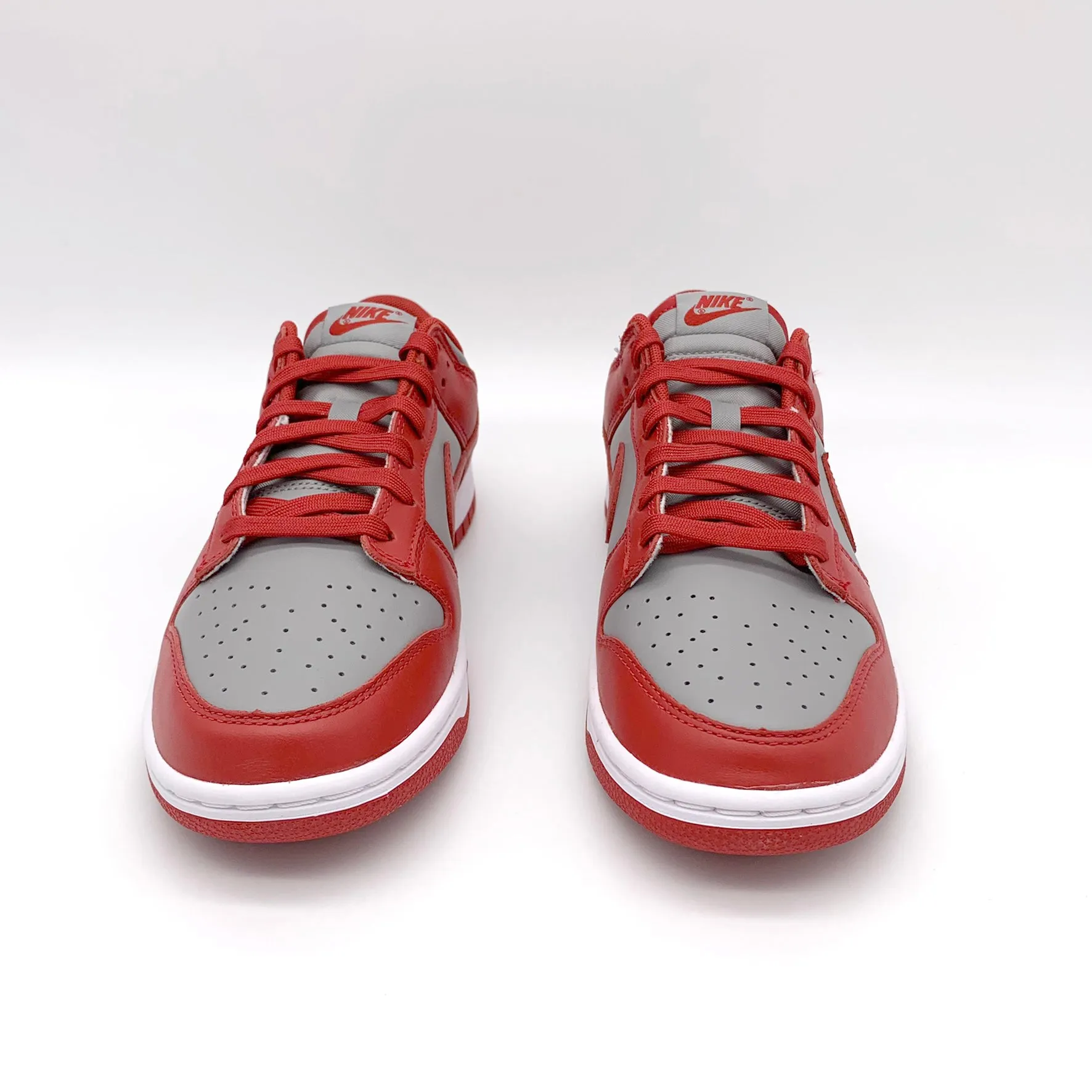 Dunk Low Retro Medium Grey Varsity Red UNLV