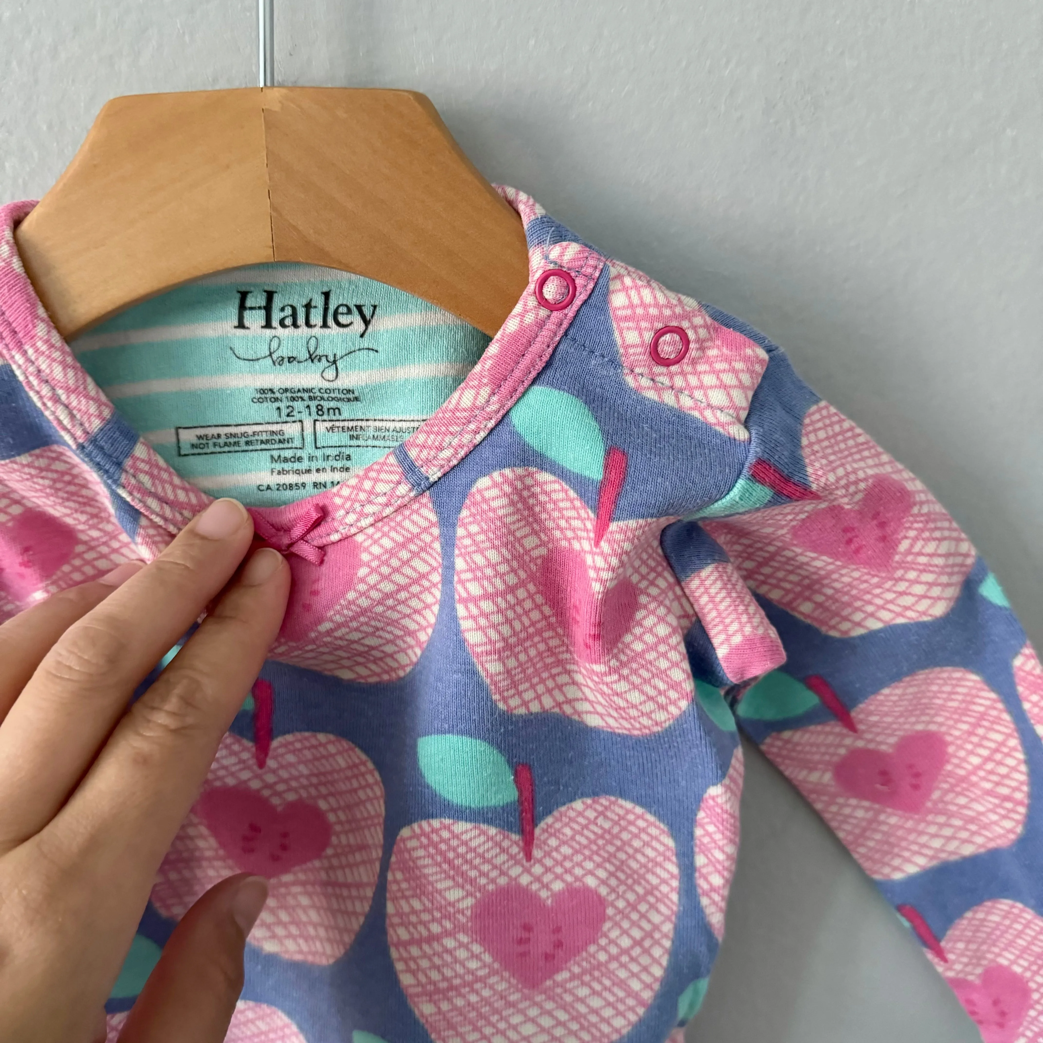 Hatley / Pink apple pattern long sleeve top / 12-18M