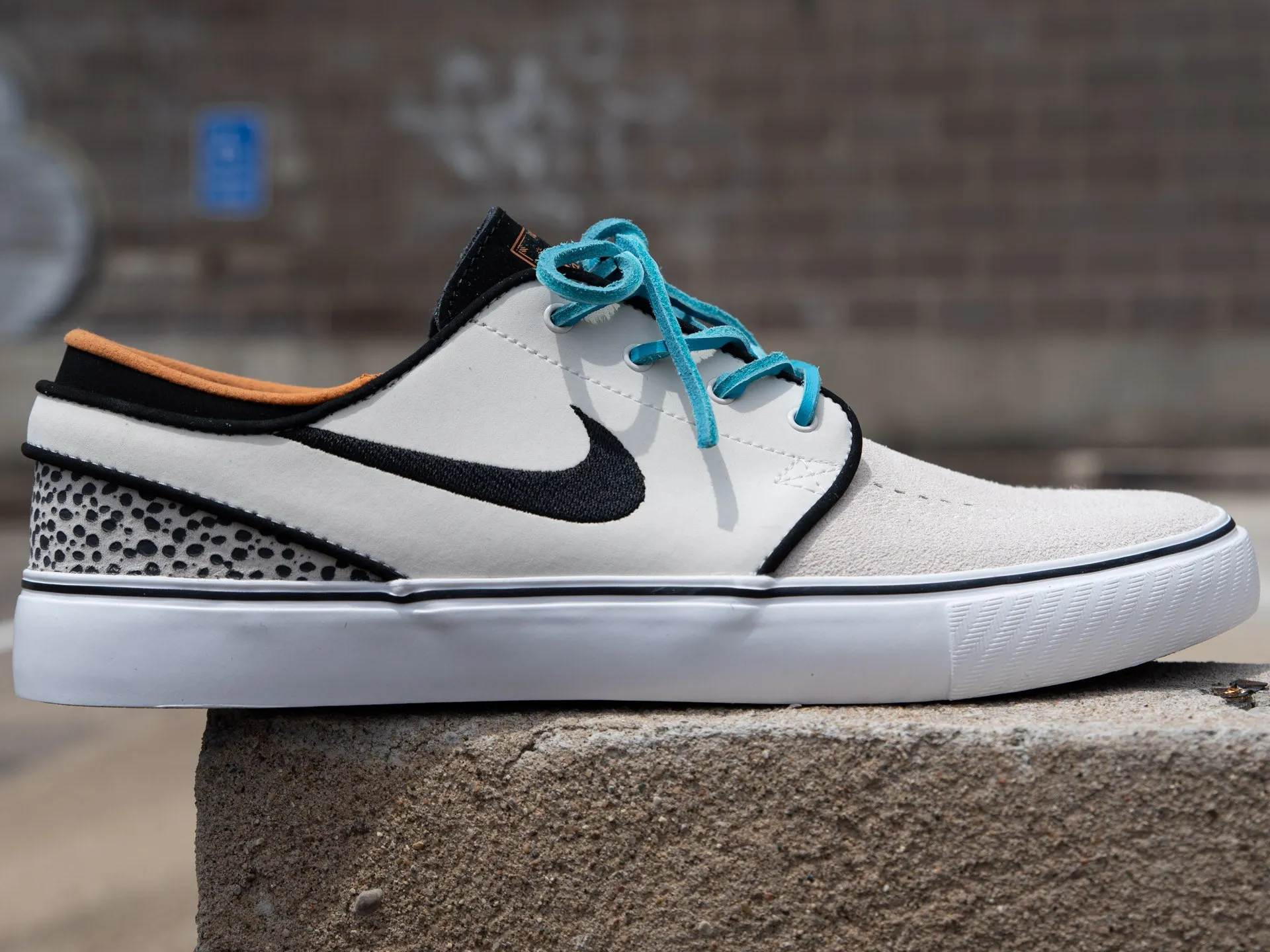 Nike SB Zoom Janoski OG  'Olympic Safari'