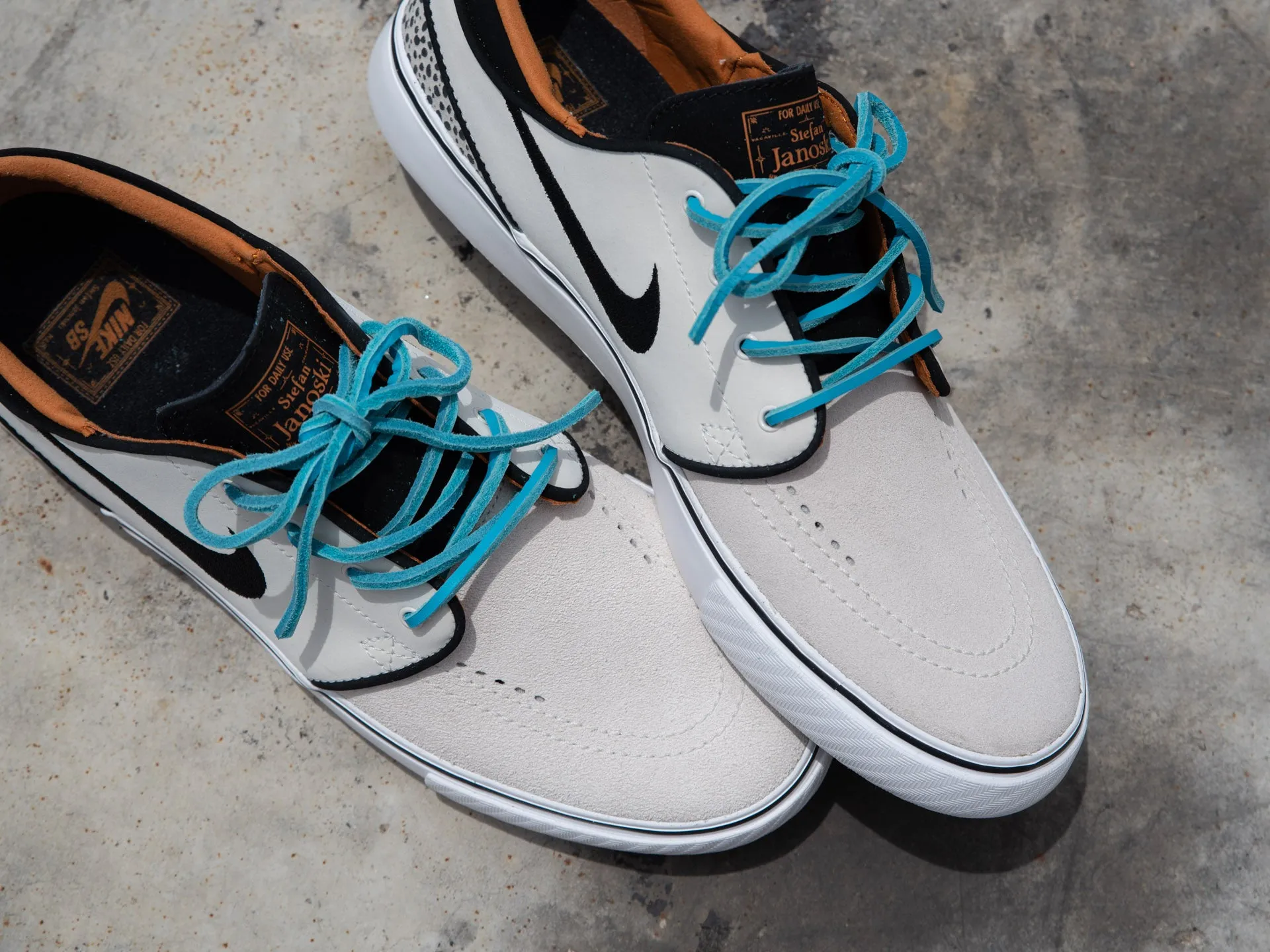 Nike SB Zoom Janoski OG  'Olympic Safari'