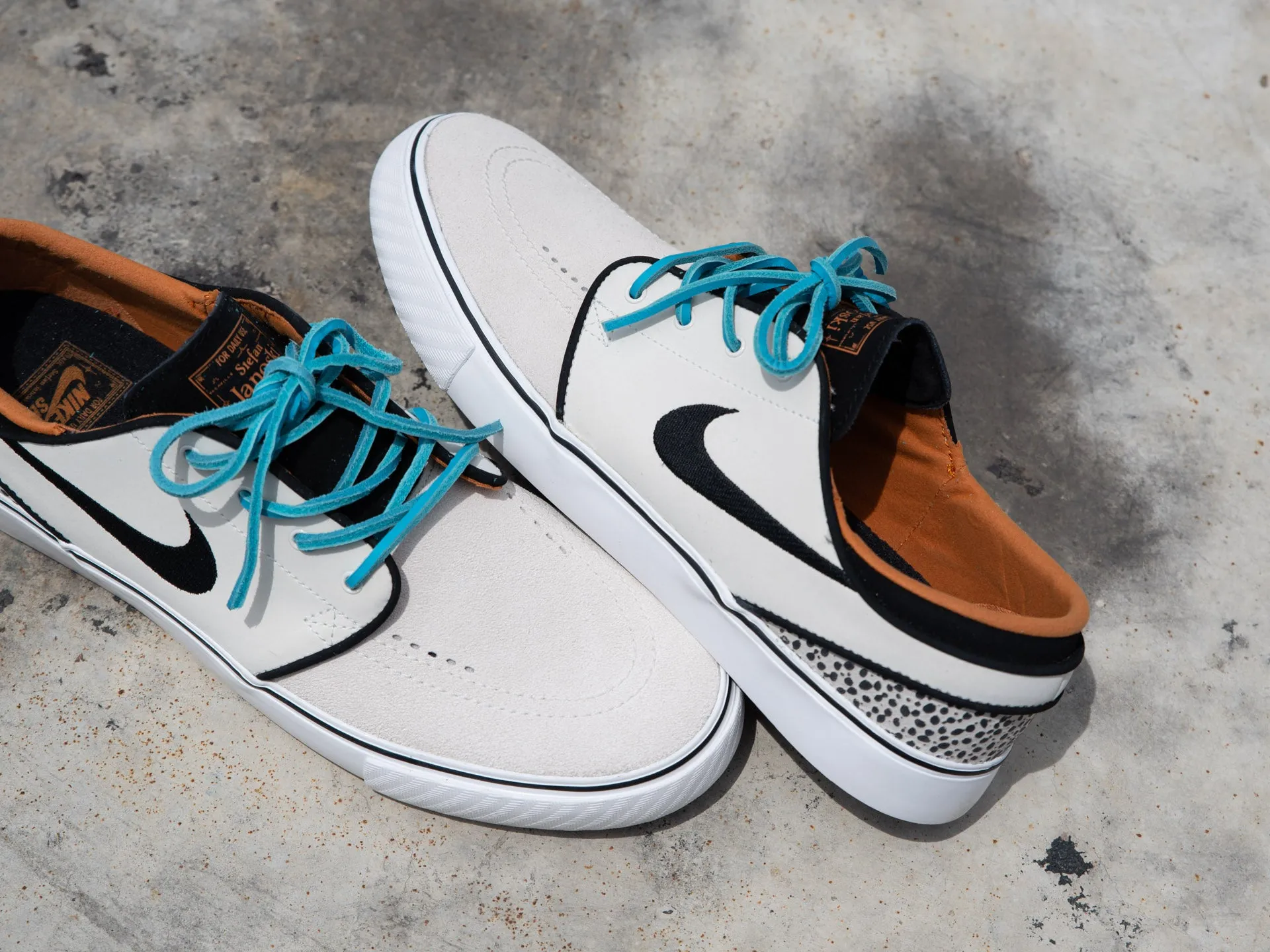 Nike SB Zoom Janoski OG  'Olympic Safari'